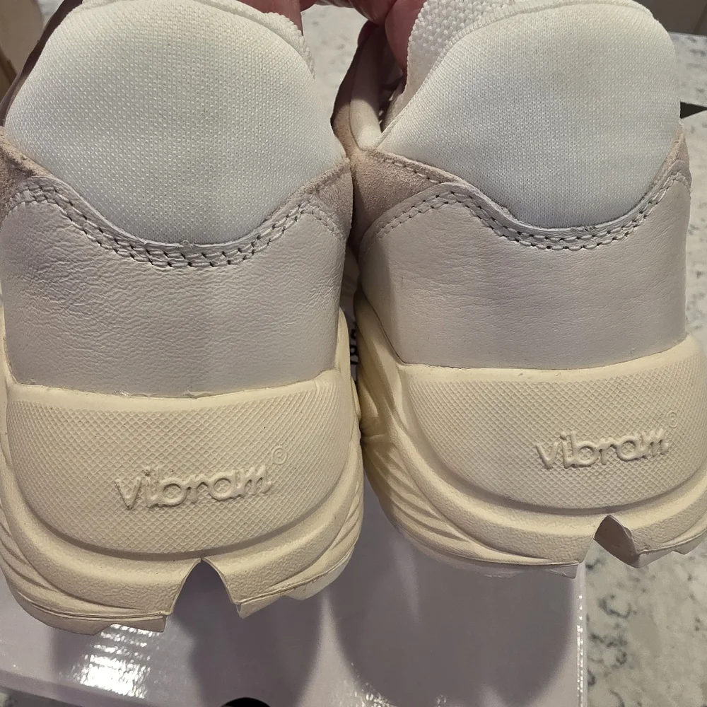 Brandblack Aura 130 sneaker OG White Vibram® RollinGait Sole Size 9.5 NIB - Picture 9 of 16